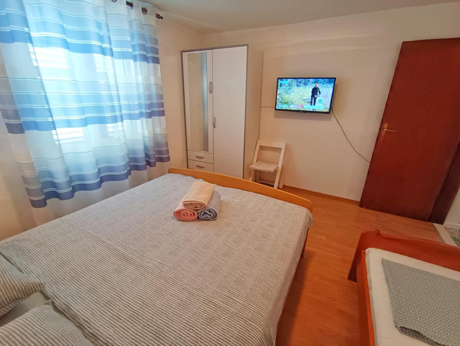 Guesthouse Eljuga Family Стари Град Экстерьер фото